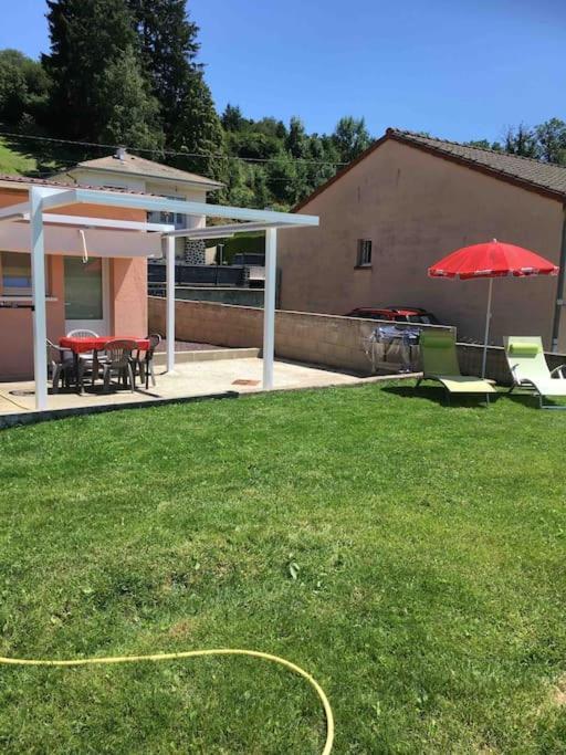 Le Coin Tranquille Au Pied Du Puy De Dome Leilighet Pontgibaud Eksteriør bilde